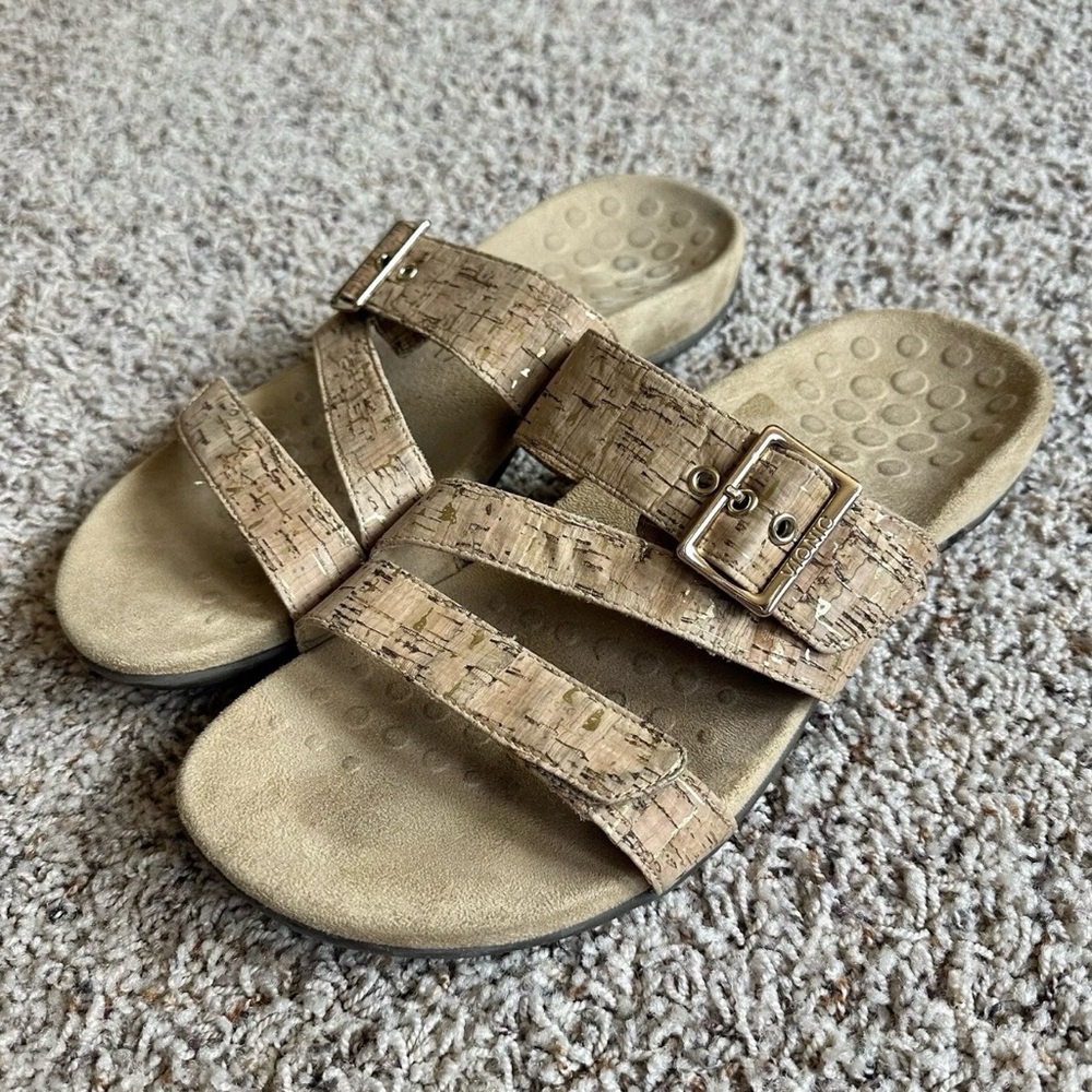 VIONIC SKYLAR SLIDE SANDALS SZ 10 Wide 42) VERY GOOD CONDITION